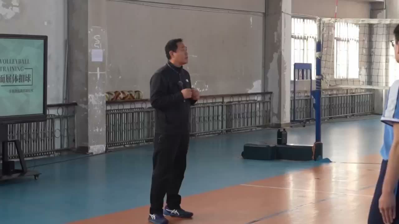 渤油一中：体育现场课录制
